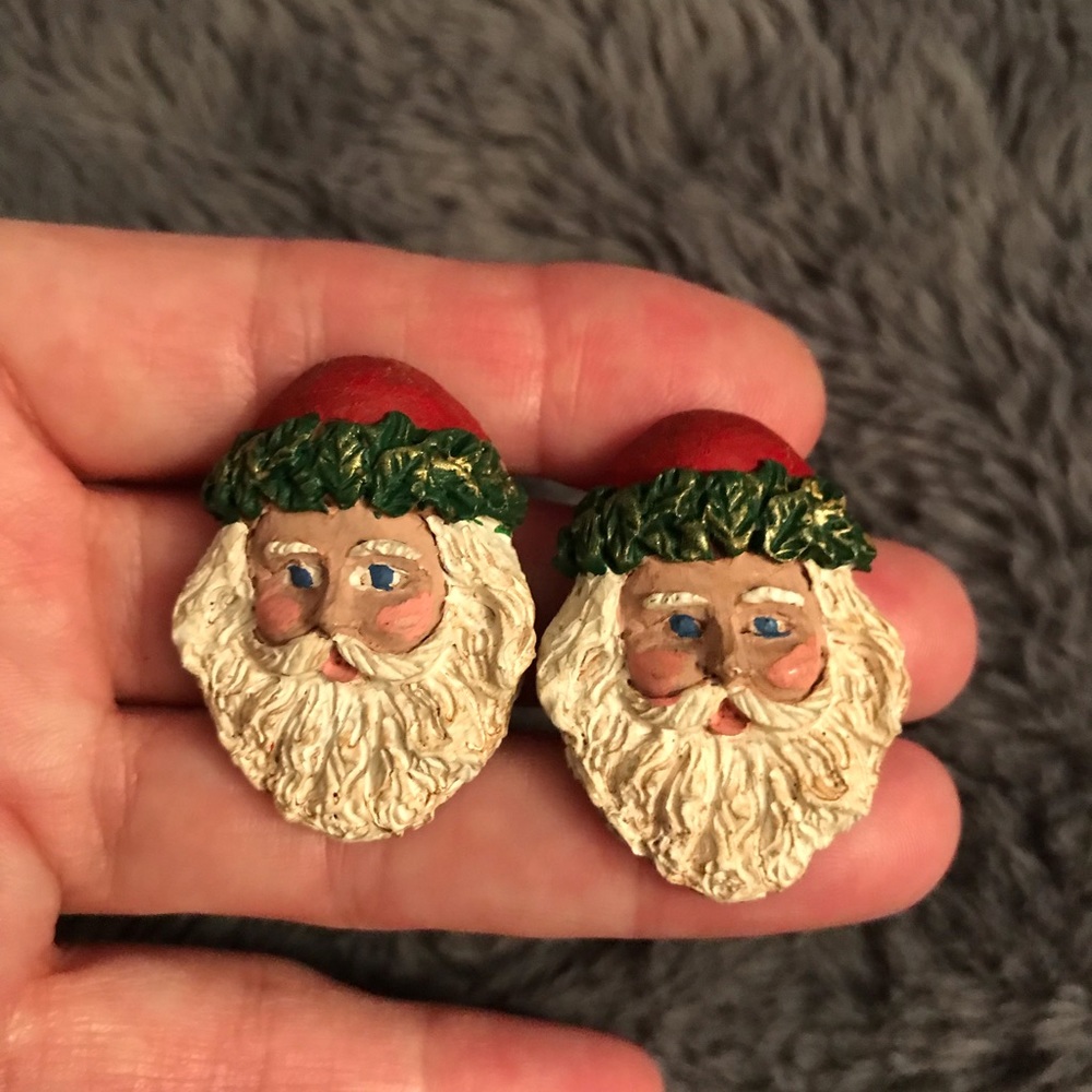 Vintage Hand Carved Santa Head Earrings